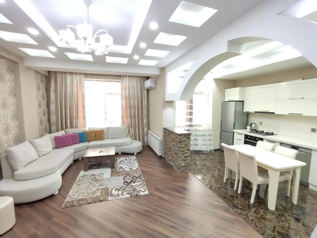 White House Apartment Baku