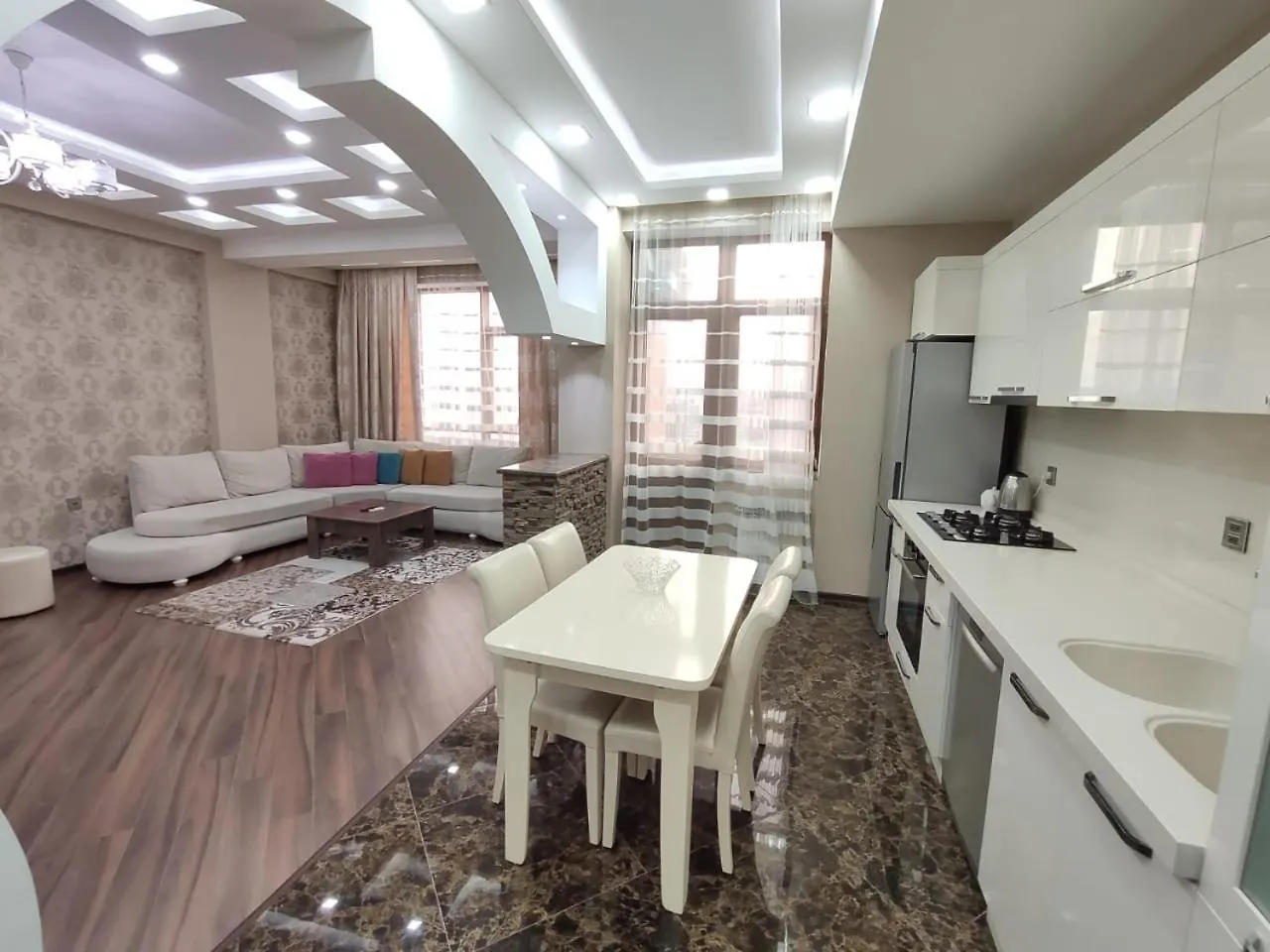 White House Apartment Baku